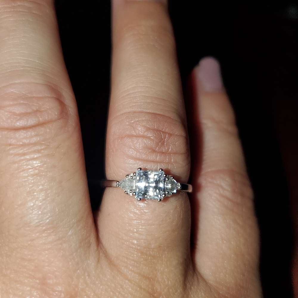 Ring - Picture 4 of 4